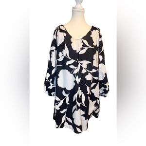 Kate Spade Black and White Floral Dress. Size M